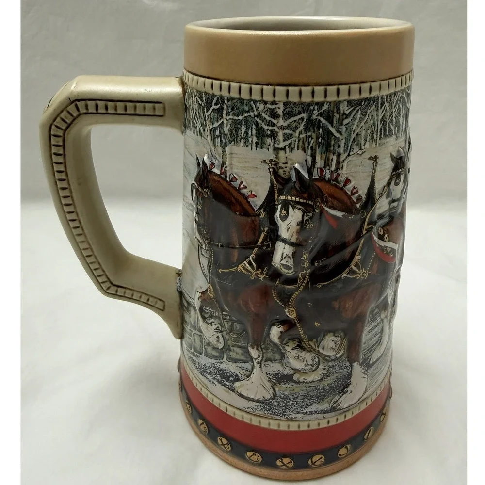 Vintage 1988 Budweiser Holiday‎ Beer Stein Cobblestone Passage Collector Mug